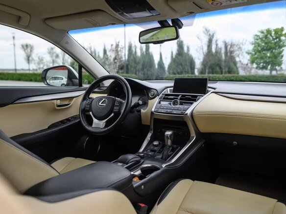 2015 Lexus NX 200 I, белый, 3050000 рублей - вид 10