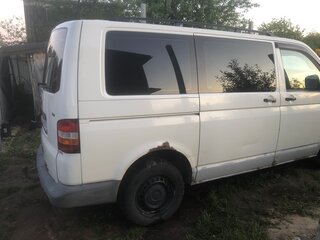 2004 Volkswagen Caravelle SWB T5, белый, 750000 рублей, вид 5