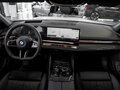 2025 BMW 5 серии 520d VIII (G60/G61/G68), серебристый, 9791700 рублей - вид 5