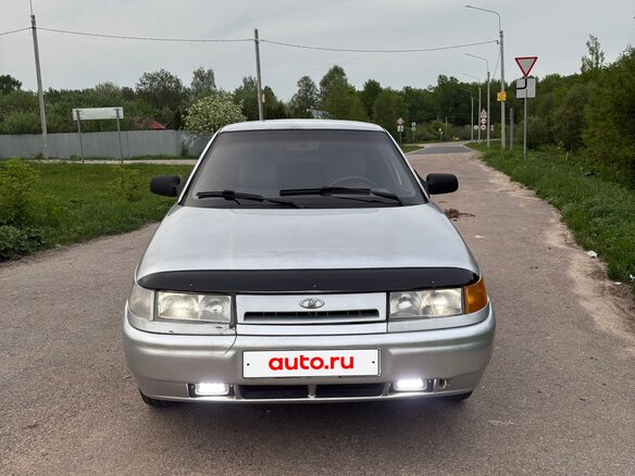2005 Lada (ВАЗ) 2110, серебристый, 125000 рублей