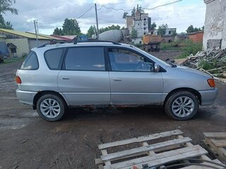 1996 Toyota Ipsum I (M10), серый, 500000 рублей, вид 5