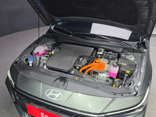 2025 Hyundai Avante VII Рестайлинг, серый, 2600000 рублей, вид 5