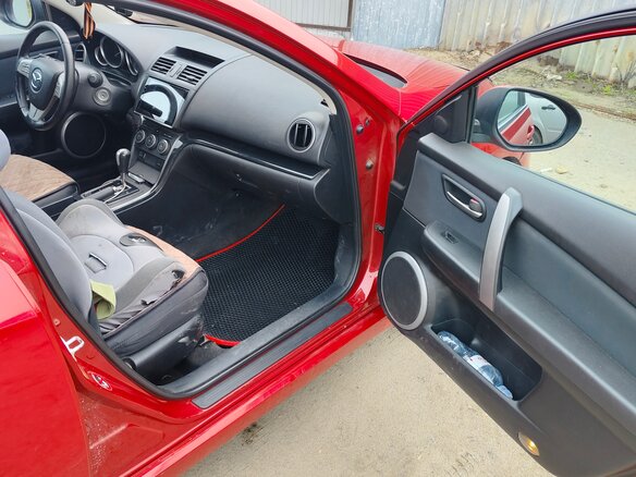 2008 Mazda 6 II (GH), красный, 850000 рублей - вид 5