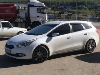 2014 Kia Ceed II, белый, 1040000 рублей, вид 2