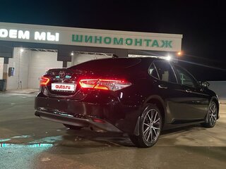 2021 Toyota Camry VIII (XV70), чёрный, 2200000 рублей, вид 5