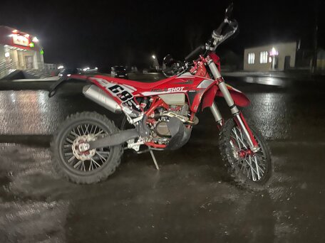 2024 Regulmoto Holeshot, красный, 205000 рублей, вид 4