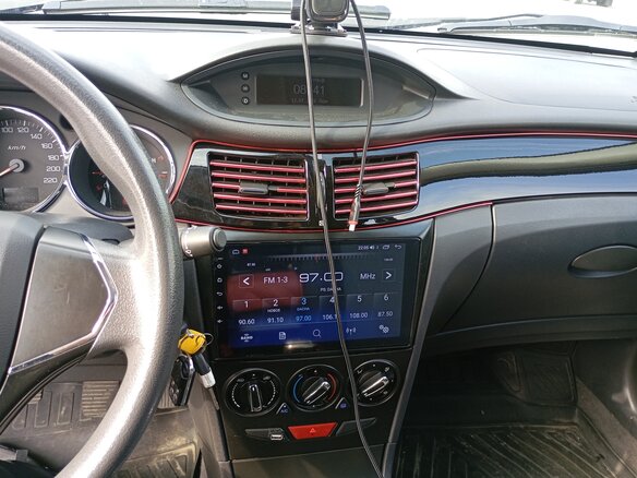 2014 Dongfeng S30, красный, 455000 рублей - вид 10