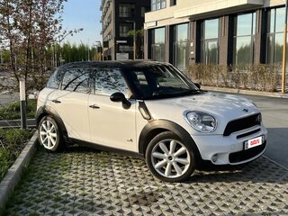 2010 Mini Countryman Cooper S I, белый, 1400000 рублей, вид 4