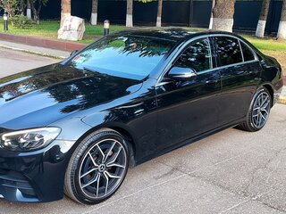 2020 Mercedes-Benz E-Класс 200 V (W213, S213, C238) Рестайлинг, чёрный, 3500000 рублей, вид 3