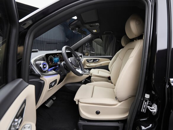 2026 Mercedes-Benz V-Класс 300 d экстра длинный III (W447) Рестайлинг 2, чёрный - вид 12