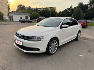 2012 Volkswagen Jetta VI, белый, 1050000 рублей, вид 1