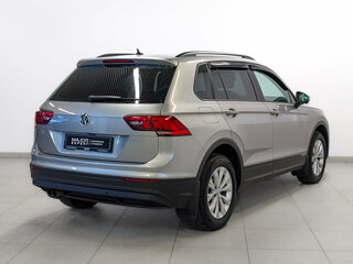 2020 Volkswagen Tiguan II, серебристый, 2500000 рублей, вид 5
