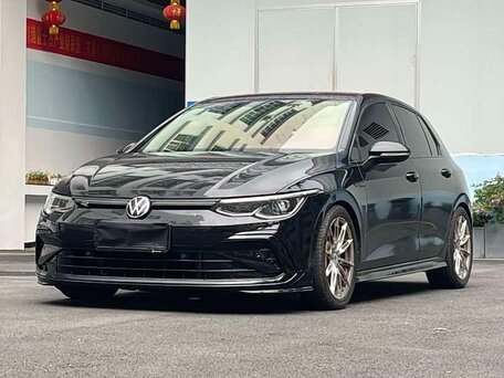 Volkswagen Golf VIII