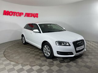 2012 Audi A3 II (8P) Рестайлинг 2, белый, 900000 рублей, вид 3