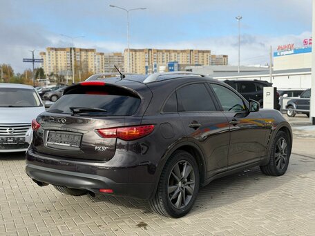 2013 Infiniti FX37 II (S51) Рестайлинг, коричневый, 1780000 рублей, вид 4