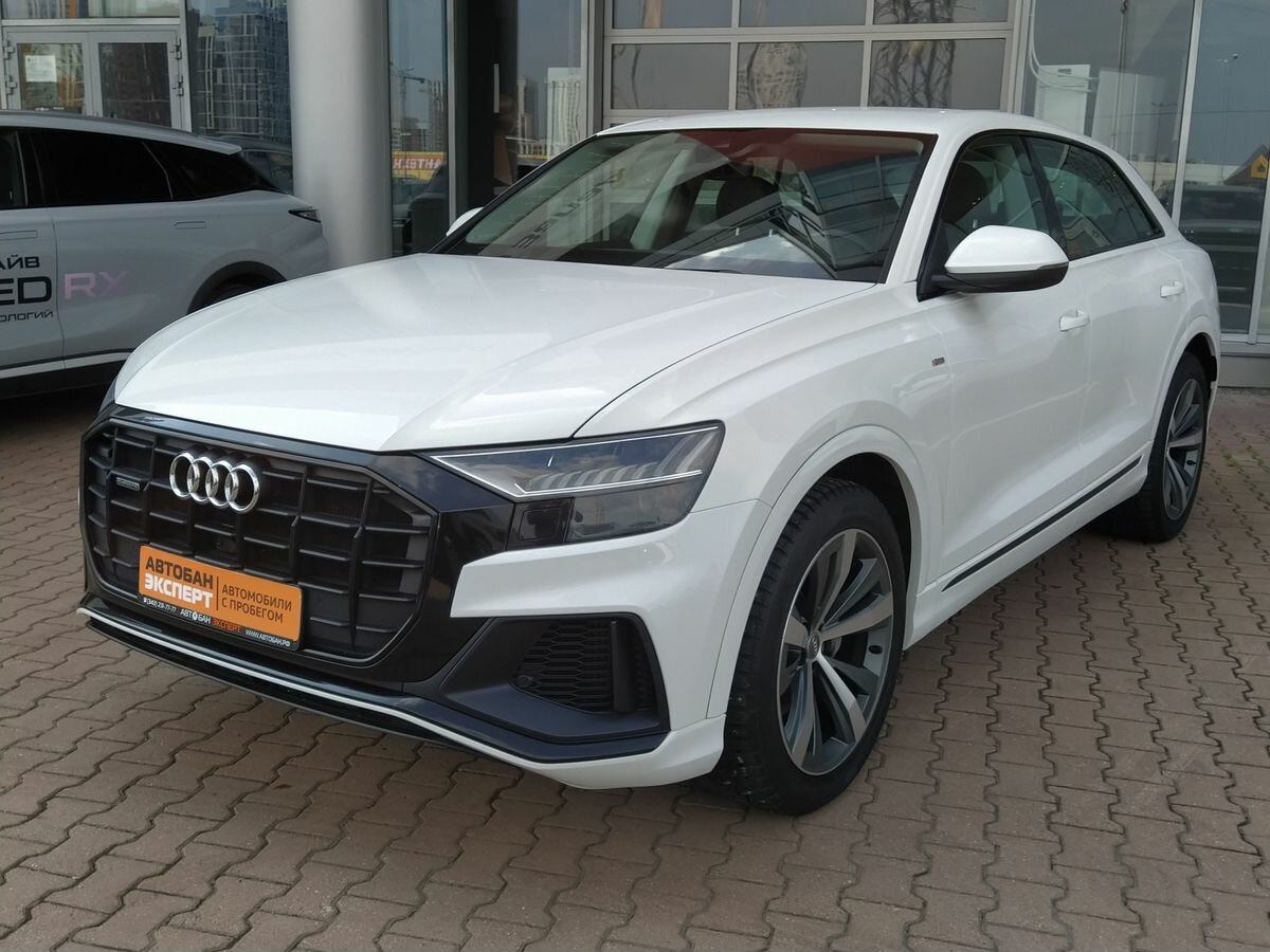 Открыть фотографии: Audi Q8 I (4M)