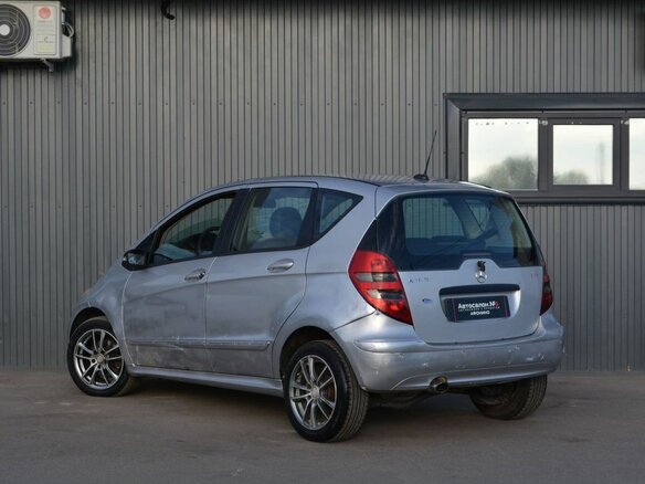 2007 Mercedes-Benz A-Класс 200 II (W169), серебристый, 199888 рублей - вид 3