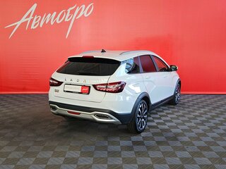 2024 Lada (ВАЗ) Vesta SW Cross I Рестайлинг (NG), белый, 1400000 рублей, вид 5