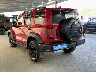 2024 Tank 300 I, красный, 3349000 рублей, вид 3