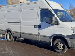 2012 Iveco Daily, белый, 1080000 рублей, вид 4