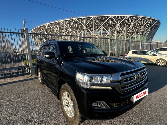 2016 Toyota Land Cruiser 200 Series Рестайлинг 2, чёрный, 6200000 рублей - вид 5