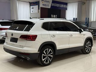 2022 Volkswagen Tharu I, белый, 1390000 рублей, вид 4
