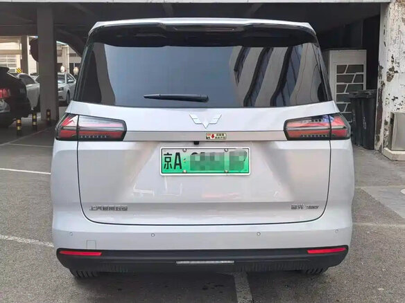 2025 Wuling Starlight 730, серебристый, 1655025 рублей - вид 10