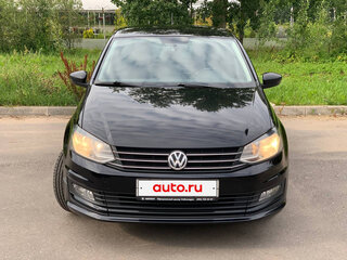 2018 Volkswagen Polo V Рестайлинг, чёрный, 1390000 рублей, вид 3