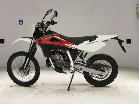 2010 Husqvarna WRE 125, белый, 400000 рублей, вид 3