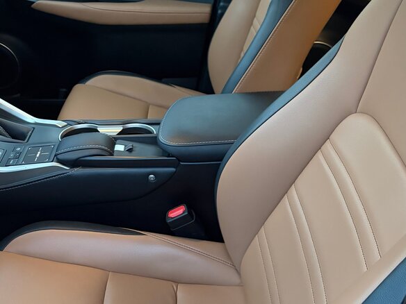 2016 Lexus NX 200 I, красный, 2850000 рублей - вид 13