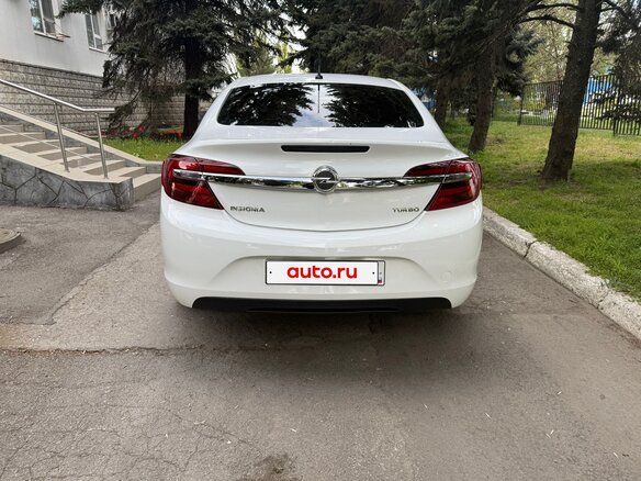 2014 Opel Insignia I Рестайлинг, белый, 820000 рублей - вид 6