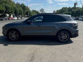 2019 Porsche Cayenne III, серый, 6500000 рублей, вид 5