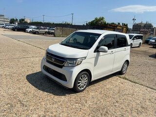 2015 Honda N-WGN I, белый, 370000 рублей, вид 3