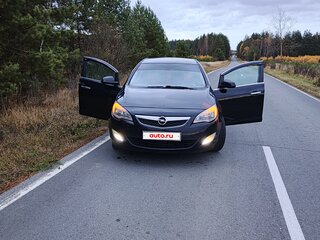 2010 Opel Astra J, чёрный, 440000 рублей, вид 4