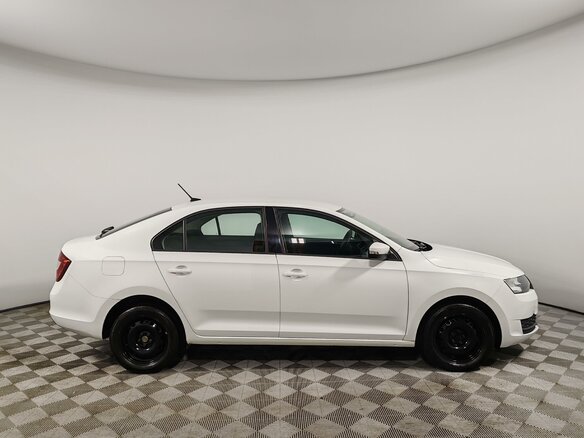 2017 Skoda Rapid I, белый, 1220000 рублей - вид 3