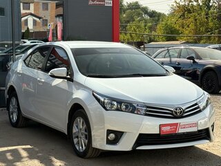 2015 Toyota Corolla XI (E160, E170, E180), белый, 1400000 рублей, вид 2