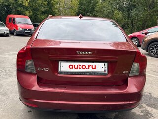 2008 Volvo S40 II Рестайлинг, красный, 800000 рублей, вид 4