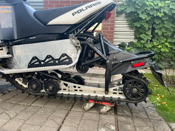 2010 Polaris 600 Rush, белый, 600000 рублей - вид 3