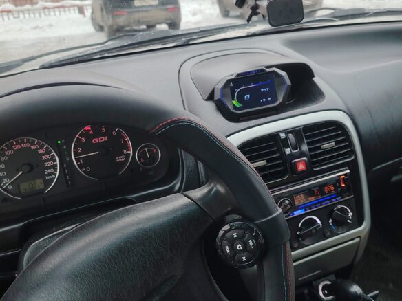 2002 Mitsubishi Carisma I Рестайлинг, серебристый, 240000 рублей - вид 10