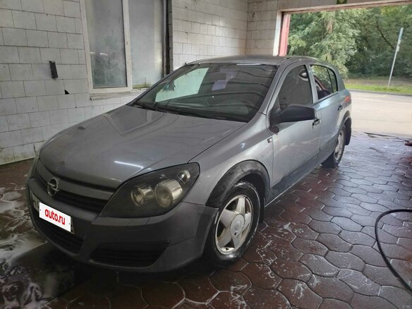 2004 Opel Astra H, серебристый, 260000 рублей