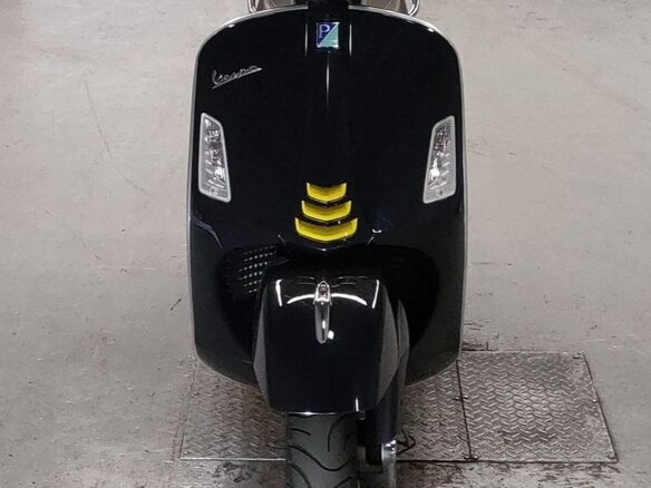 2020 Vespa GTS 300, чёрный, 625000 рублей - вид 8