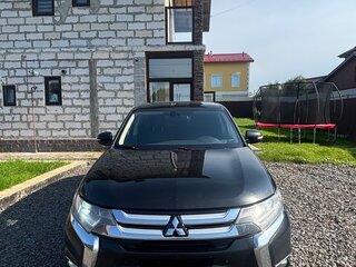 2017 Mitsubishi Outlander III Рестайлинг 2, чёрный, 1300000 рублей, вид 3