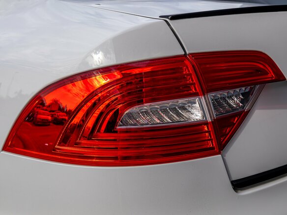 2013 Skoda Superb II Рестайлинг, белый, 1195000 рублей - вид 10