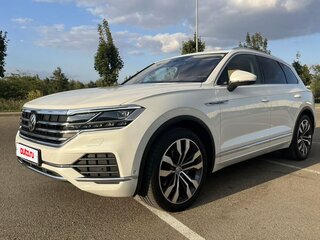 2021 Volkswagen Touareg III, белый, 7449999 рублей, вид 1