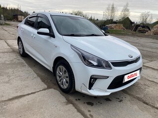 2018 Kia Rio IV, белый, 1200000 рублей, вид 2