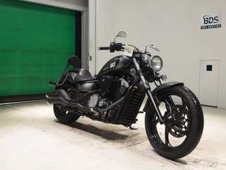 2013 Yamaha XVS1300, серебристый, 690000 рублей, вид 2