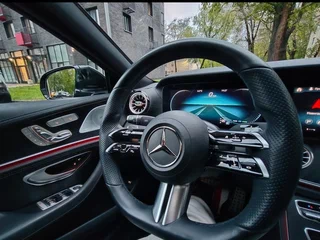 2022 Mercedes-Benz CLS 300 d III (C257) Рестайлинг, чёрный, 6450000 рублей, вид 1