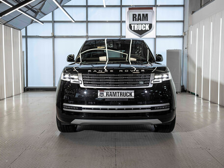 2025 Land Rover Range Rover P530 MHEV V, чёрный, 22100000 рублей, вид 3