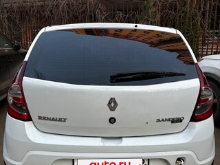 2011 Renault Sandero I, белый, 350000 рублей, вид 5