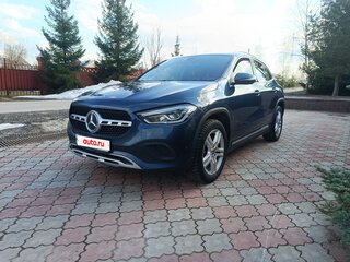 2020 Mercedes-Benz GLA 200 II (H247), синий, 2750000 рублей, вид 3
